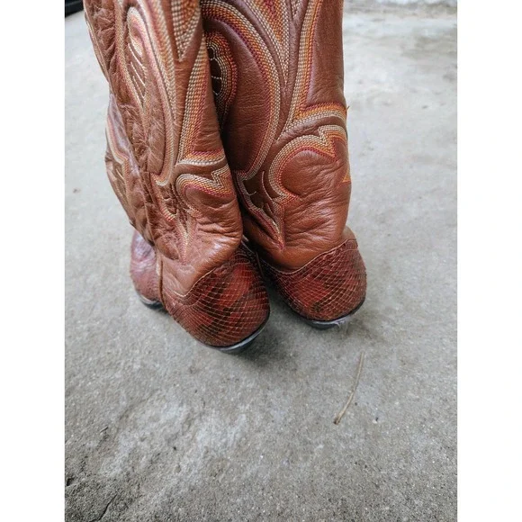 Vintage Hyer Cowboy Exotic Snake Skin Boots Women's Size 7 Red Western